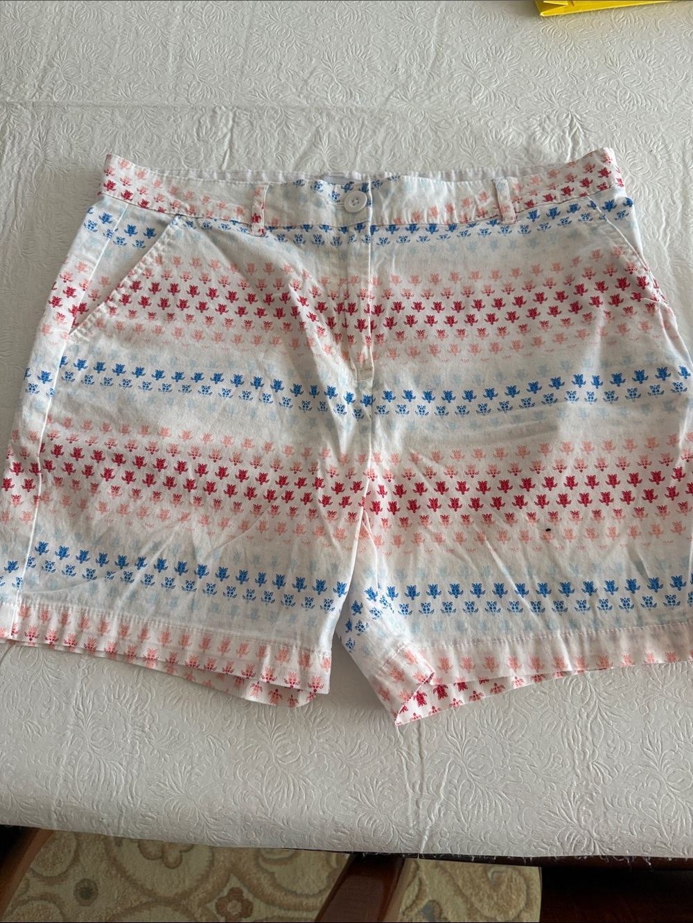 Caribbean Joe White Shorts with Red & Blue Turtle Print